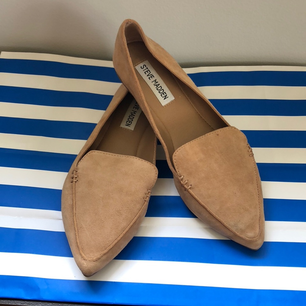 Steve Madden Tan Suede Pointed Flats - Size 6